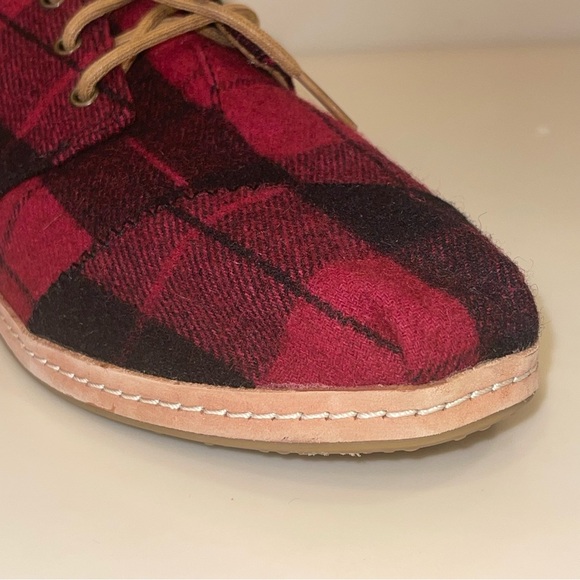 Toms Red And Black Buffalo Plaid Bota Desert Boot Leather Ankle Chukka Boots - Picture 9 of 16